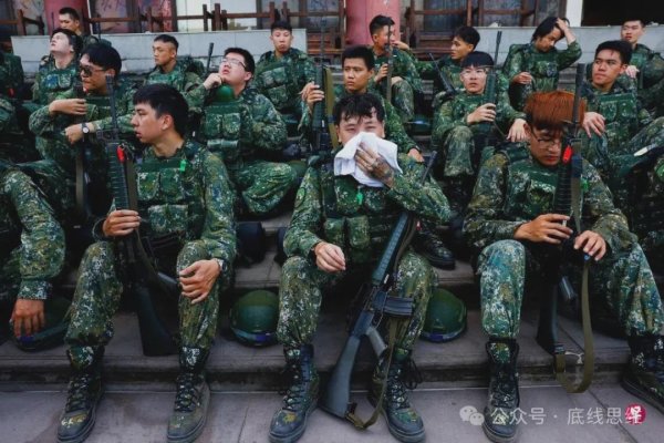 东南配资 台军招募员告诉我，“战争一旦开始，你们义务役先上，职业军人殿后”